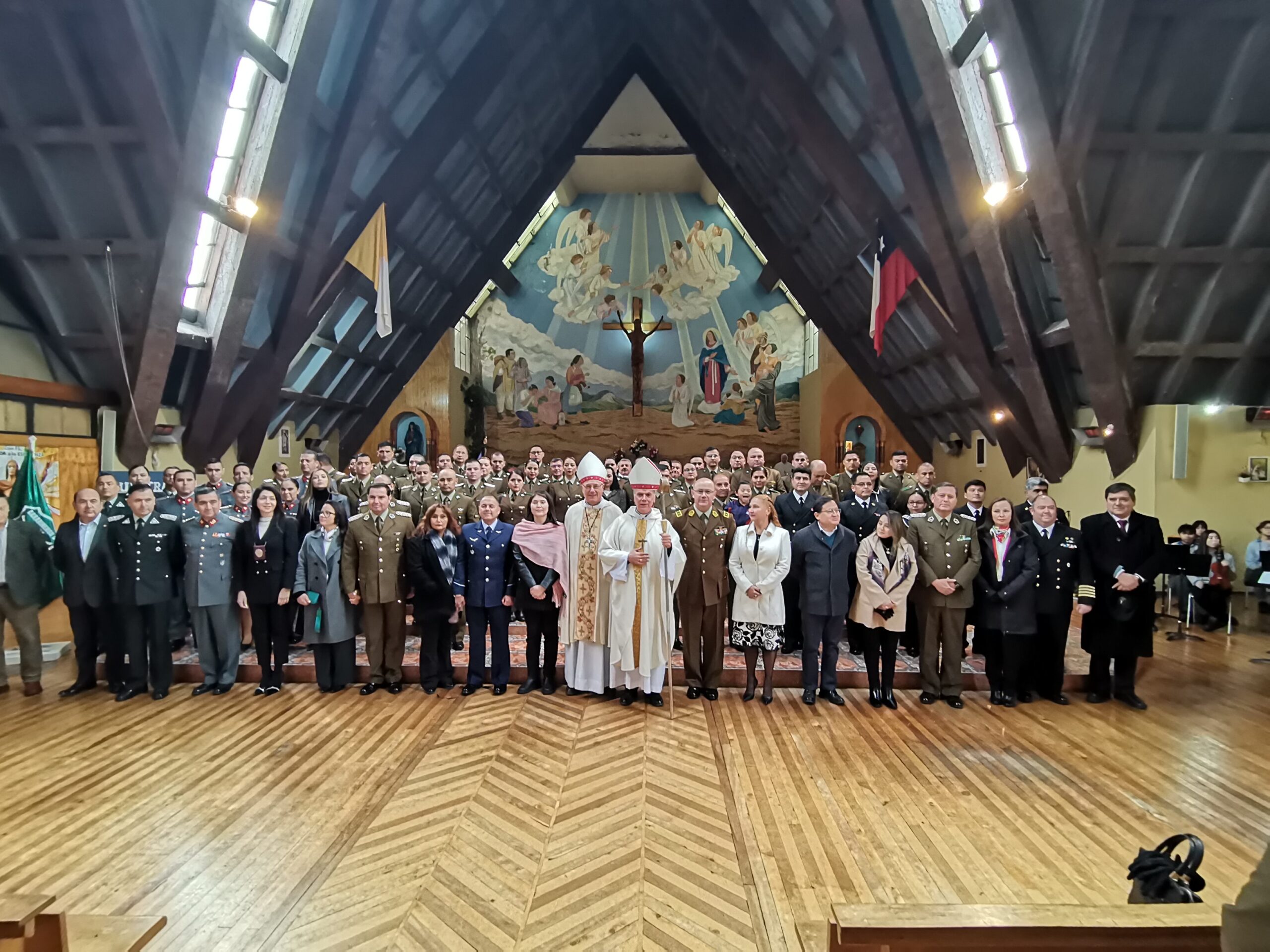 Obispo Castrense de Chile en visita a Aysén